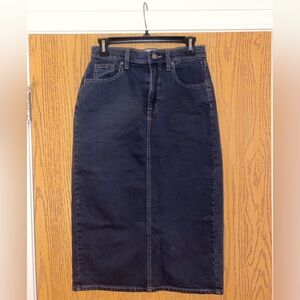Universal Thread Dark Blue Denim Skirt